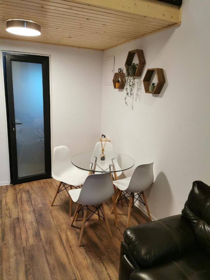 Kopel Haus Villa Balotesti Bagian luar foto